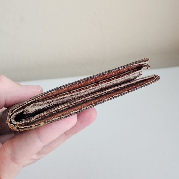 Louis Vuitton Monogram Portefeiulle Marco Bifold Wallet - Picture 5 of 10